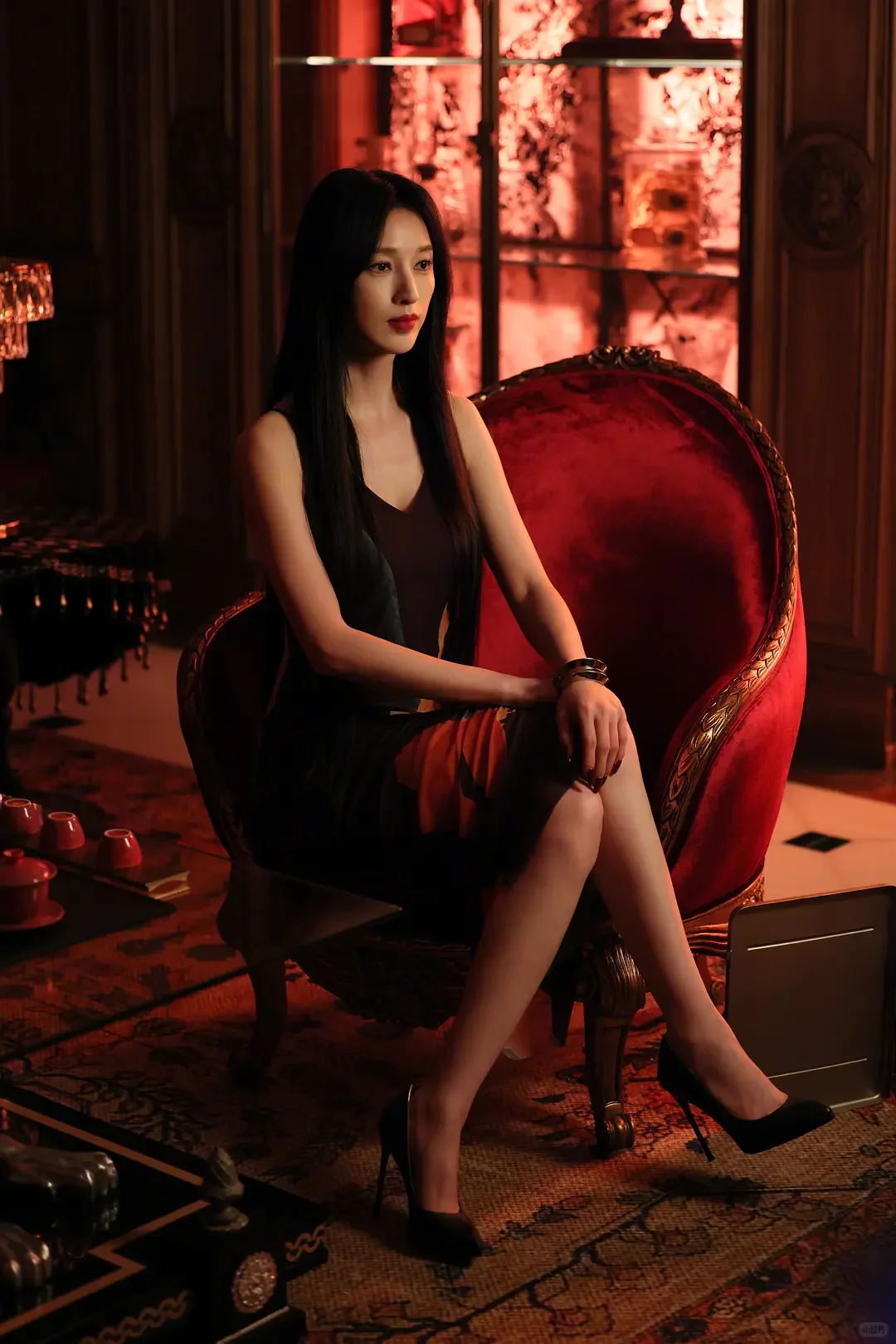 枭起青壤是属于哪种风格的剧啊？中式恐怖？