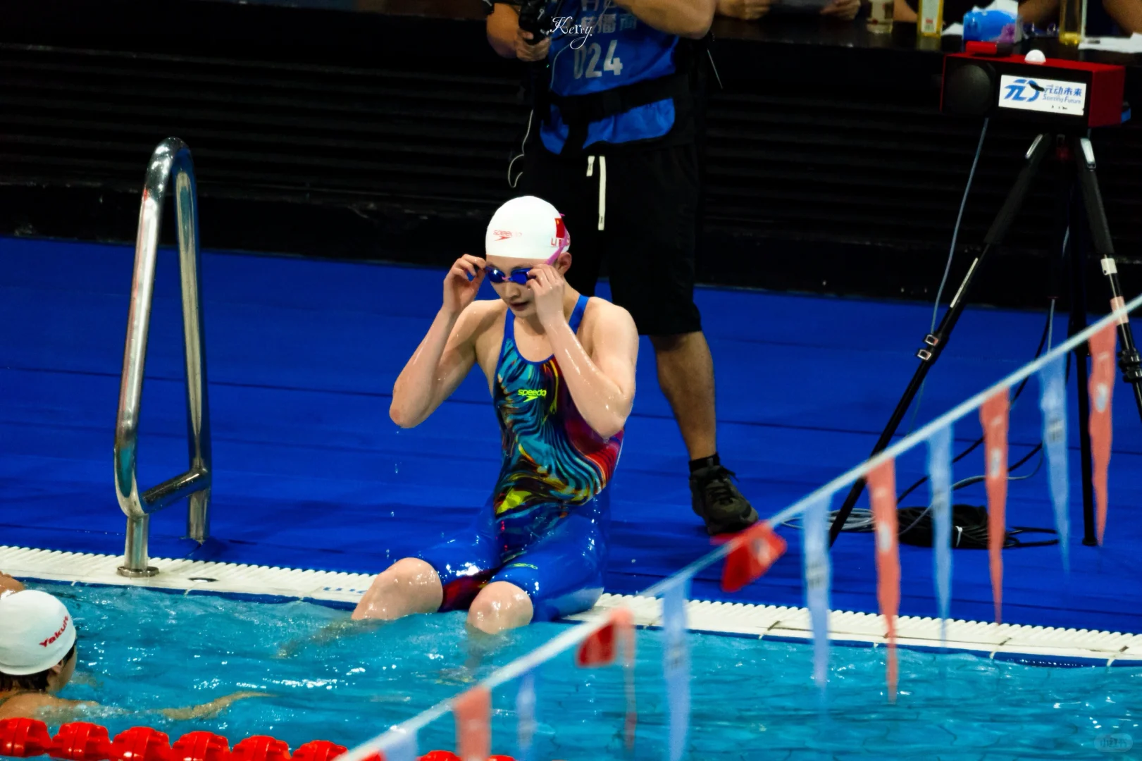 李冰洁｜我在这里 等你超越我的那一天