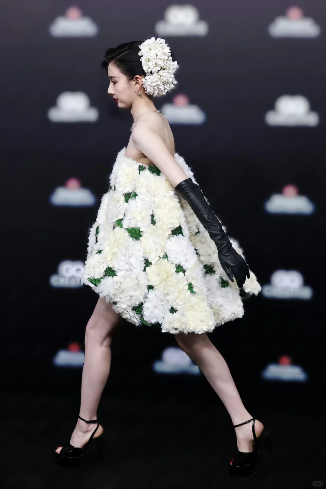 宋祖儿🩷性感华服