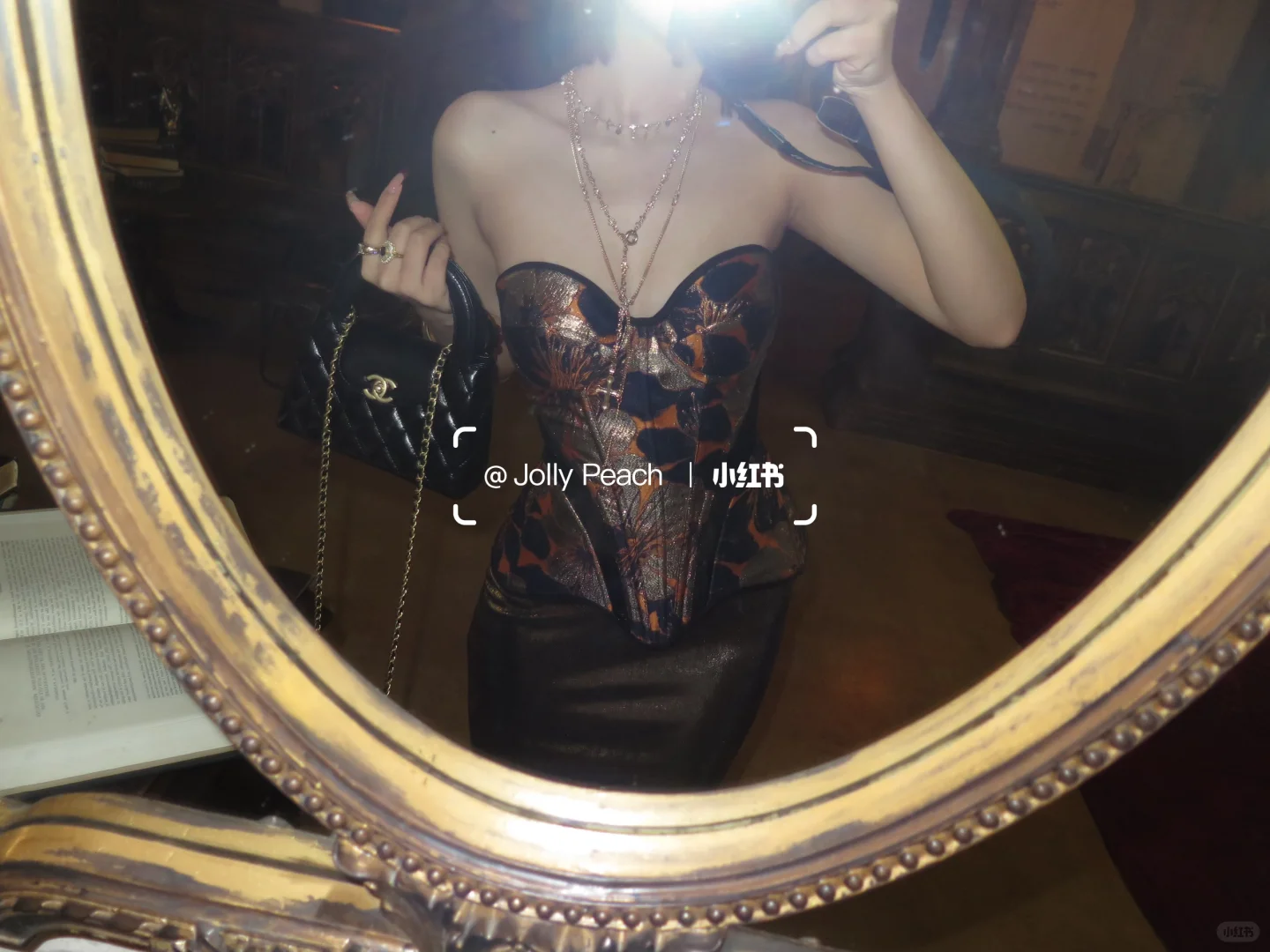 穿一件有故事的胸衣，赴一场命中注定的重逢