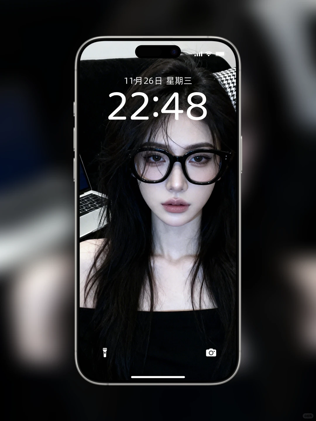 这壁纸也太高级了吧～！😭😭😭