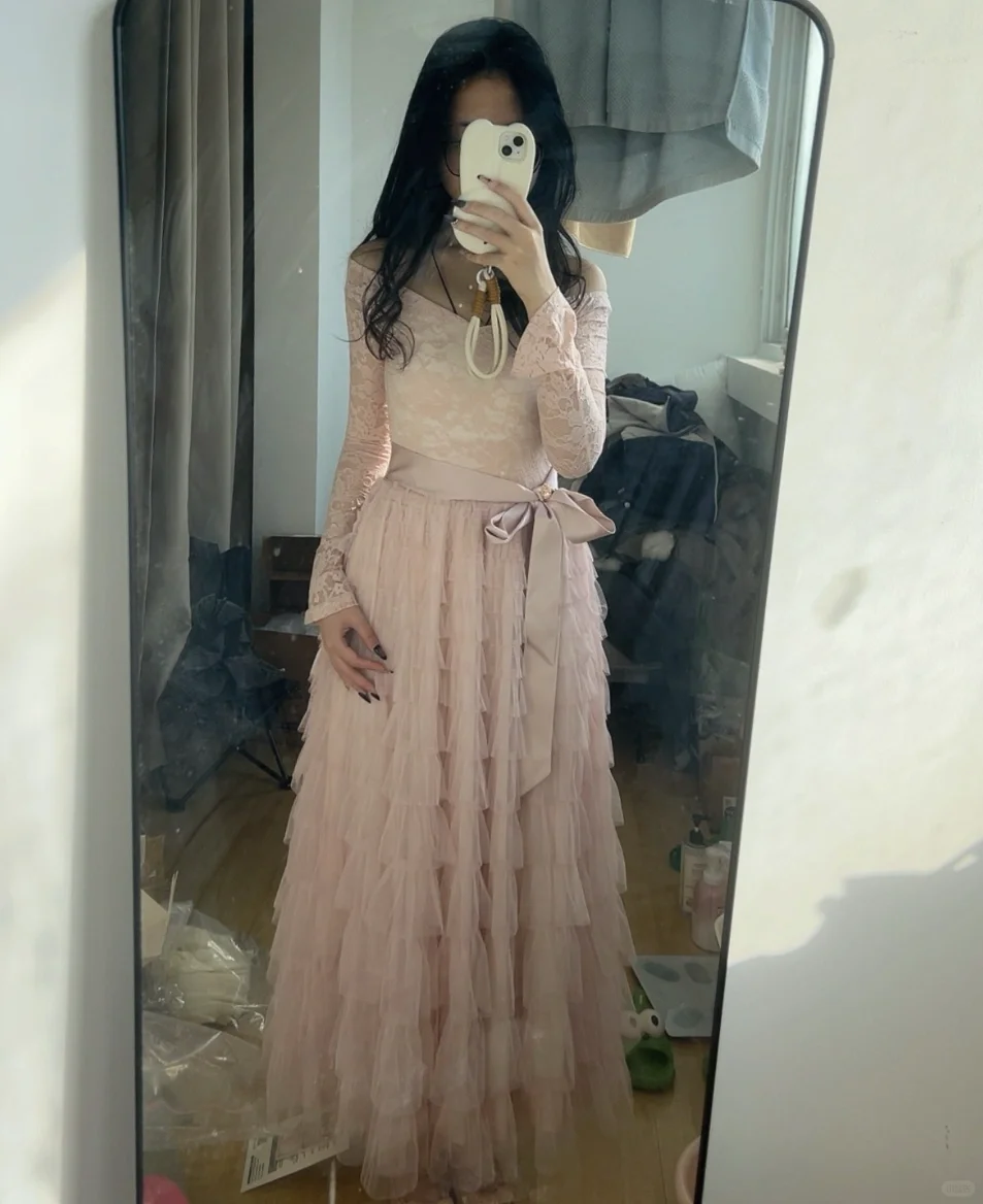 猫年的这个裙子要不要留啊 好纠结