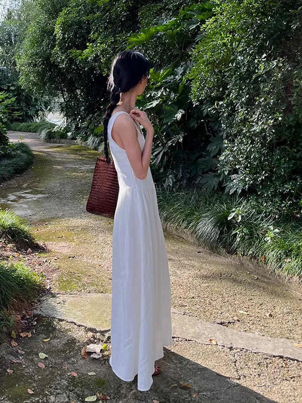 白月光长裙，自带氛围感！🤍