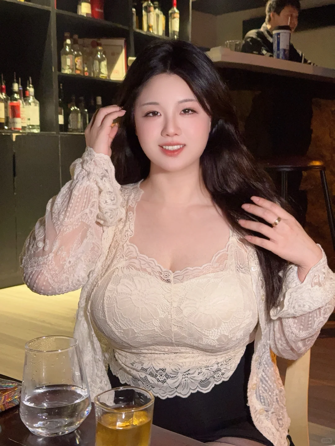 蕾丝控狂喜！！这件吊带也太懂纯欲风了吧