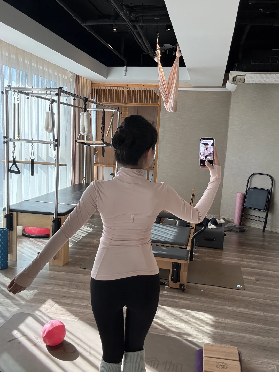 冬天瑜伽这样穿真的好舒服呀～