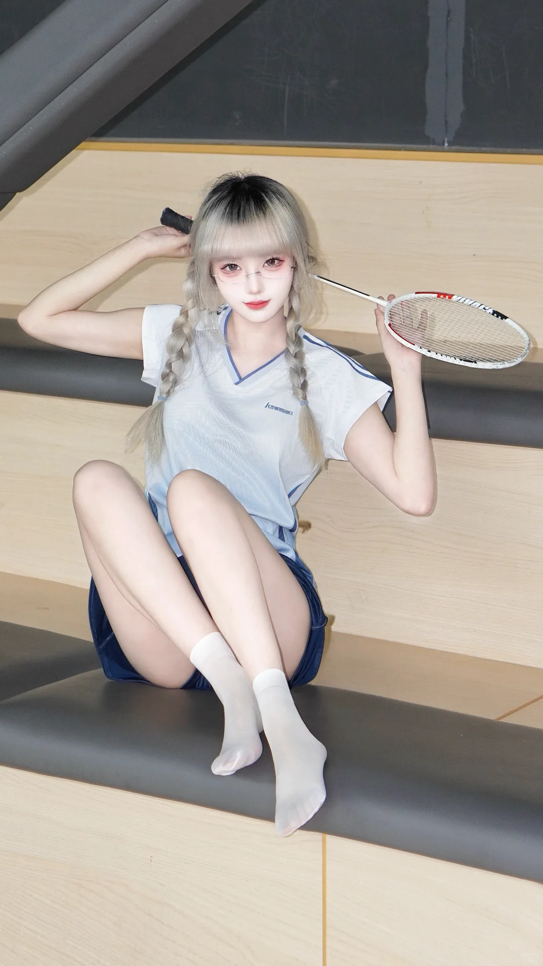 运动女孩前来报道