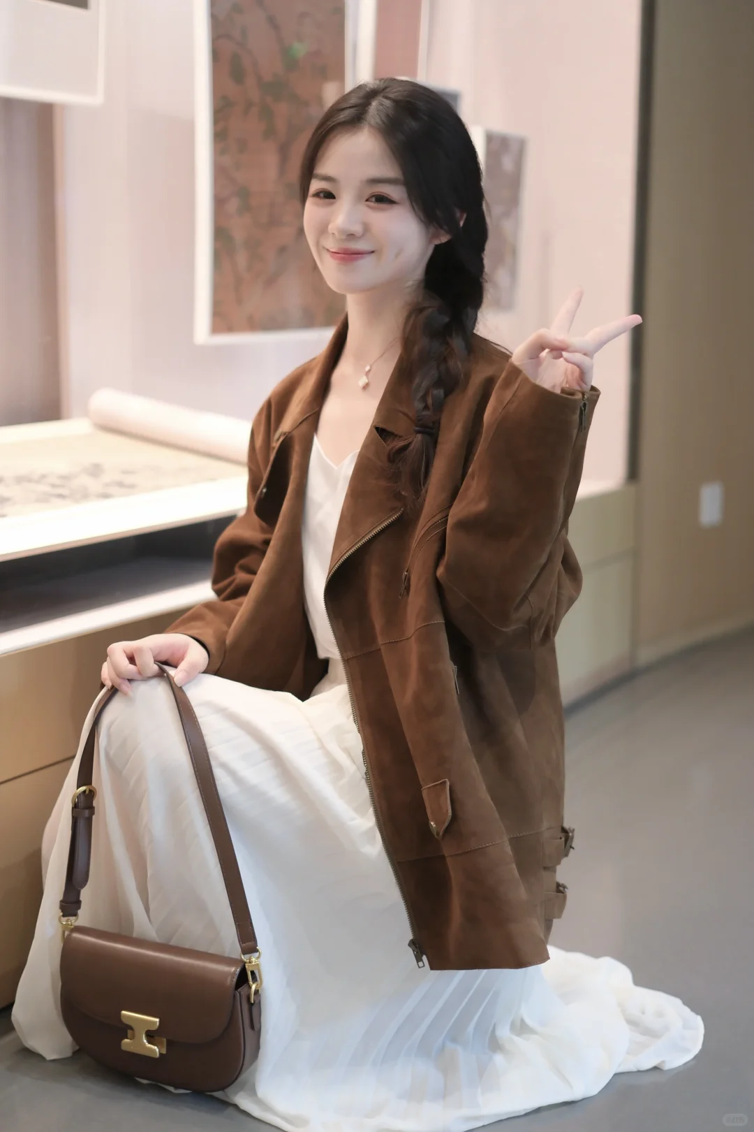 温柔艺术生🍂看艺术展的漂亮美拉德穿搭~