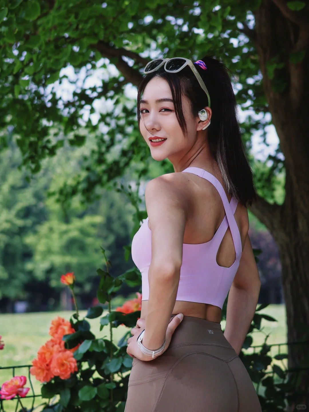 当被朋友约跑步，我说没衣服穿