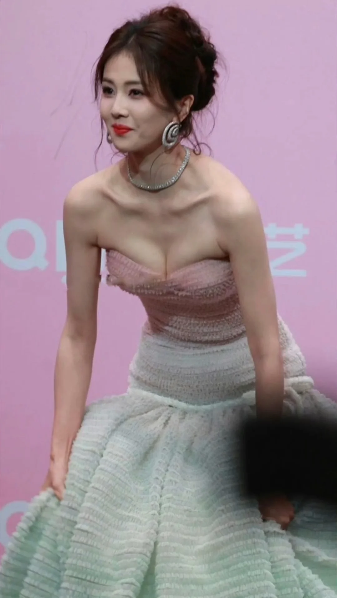 她就是人间仙子吧！😍😍😍