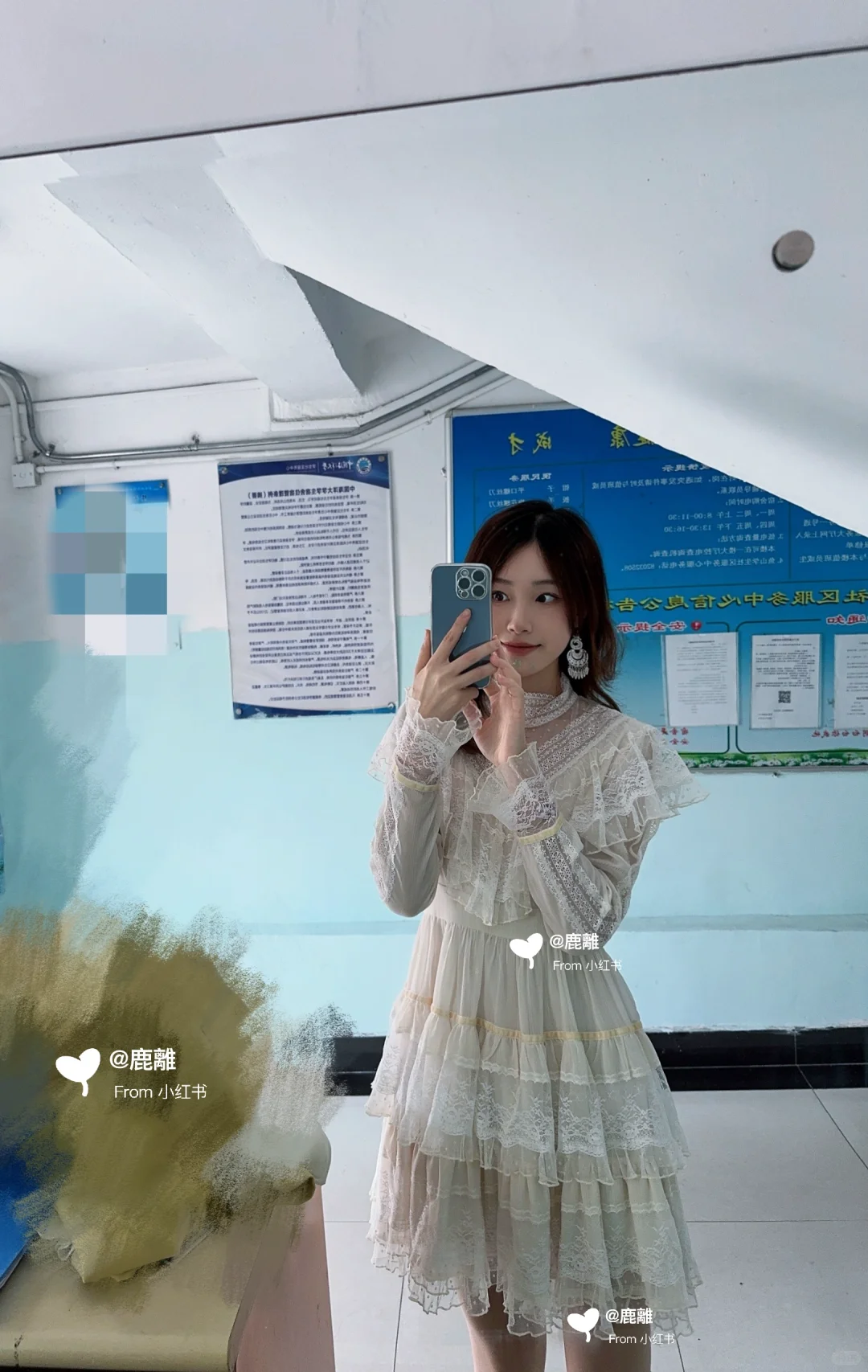 167cm 92斤女生对镜拍