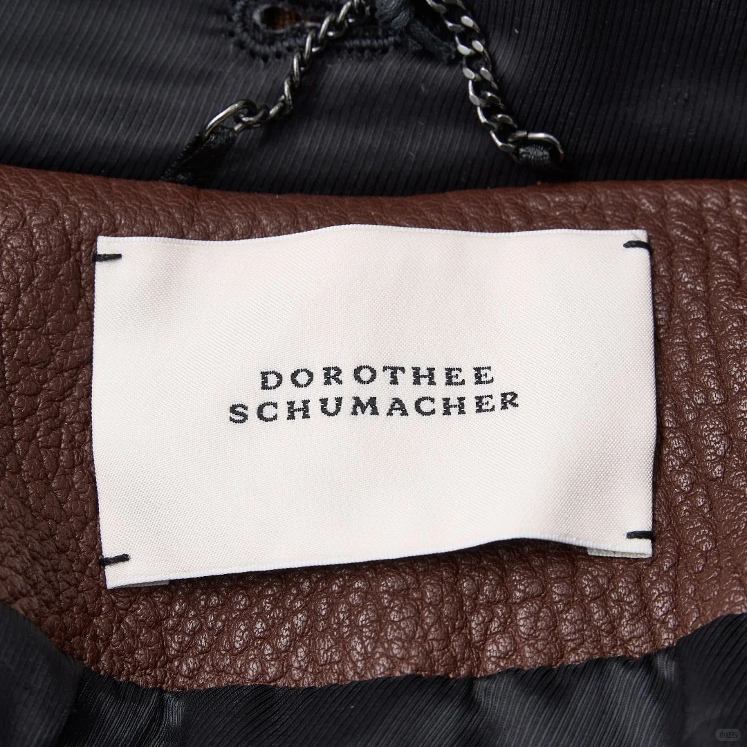 2️⃣折Schumacher女士复古小羊皮夹克外套