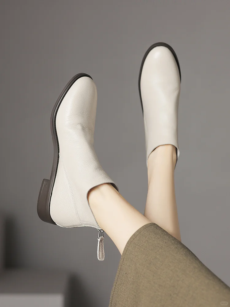 👢复古短靴新宠！通勤穿搭神器