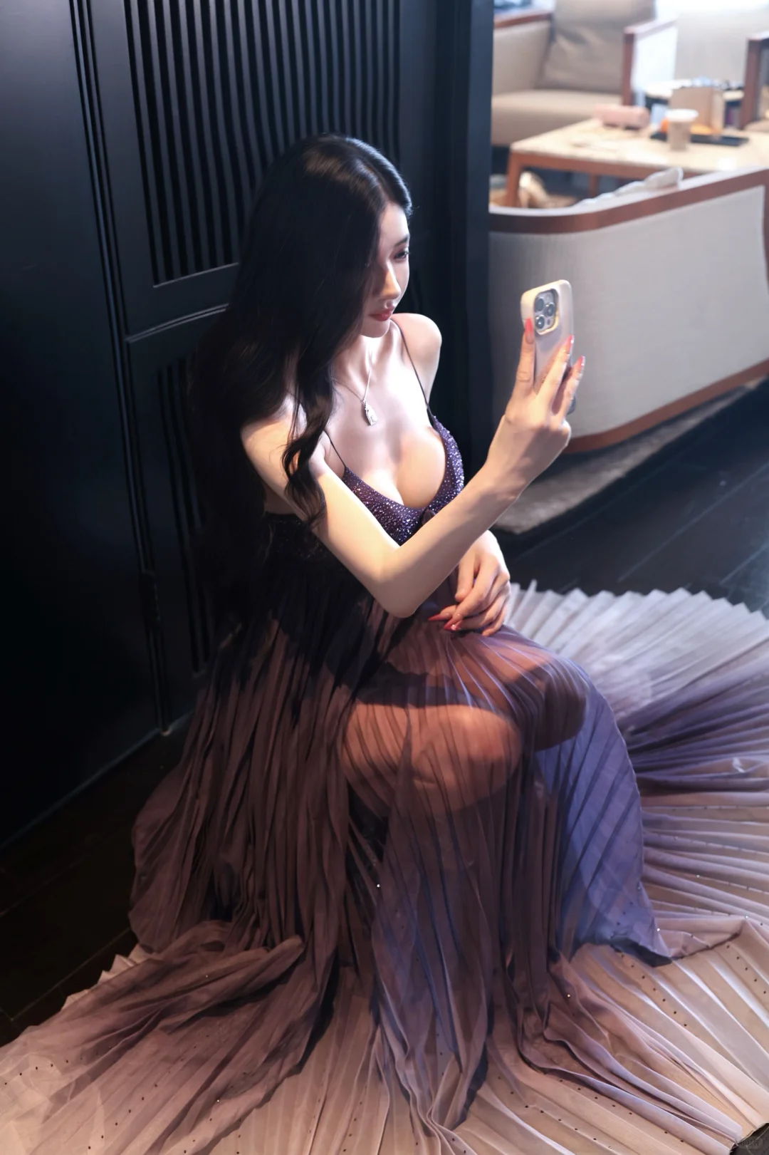 午夜缪斯| 鸢尾，紫罗兰夜曲的神秘