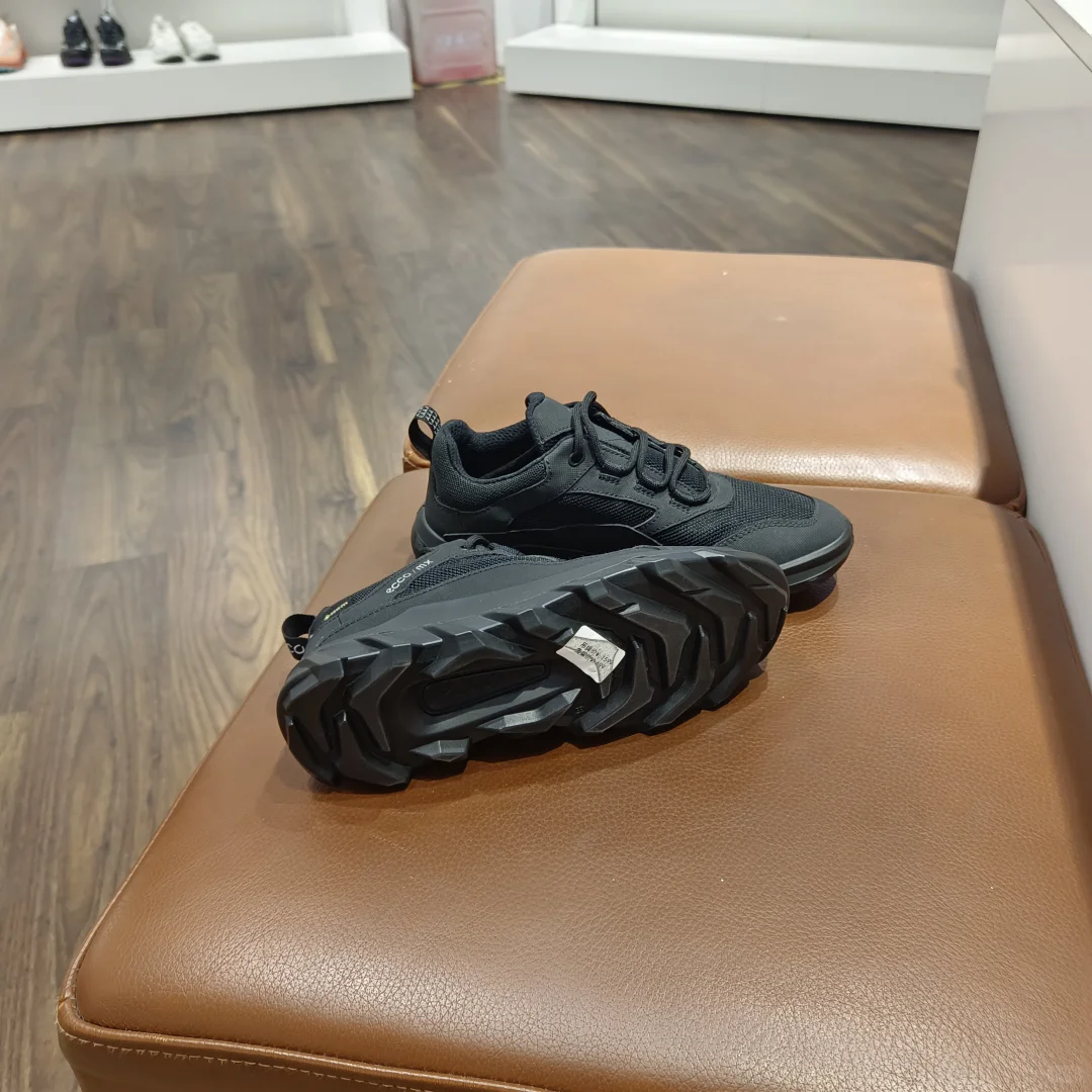 ECCO爱步女防水驱动系列35/36码￥699