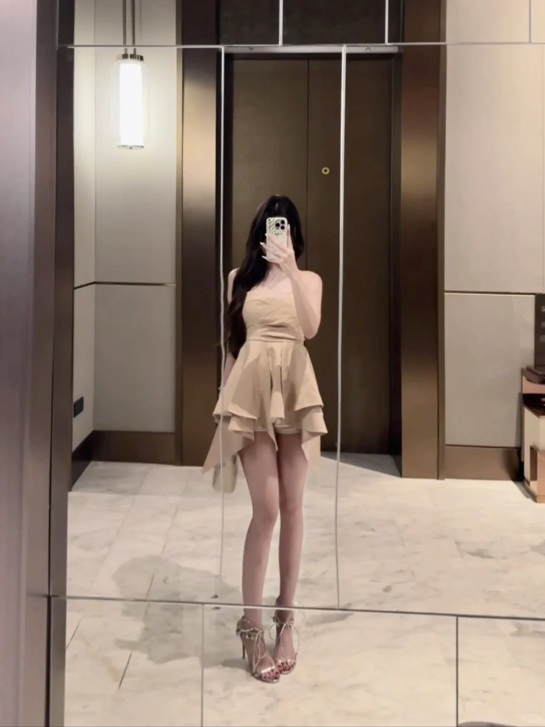 花小钱装大杯（高干文女主静奢贵女穿搭🔗