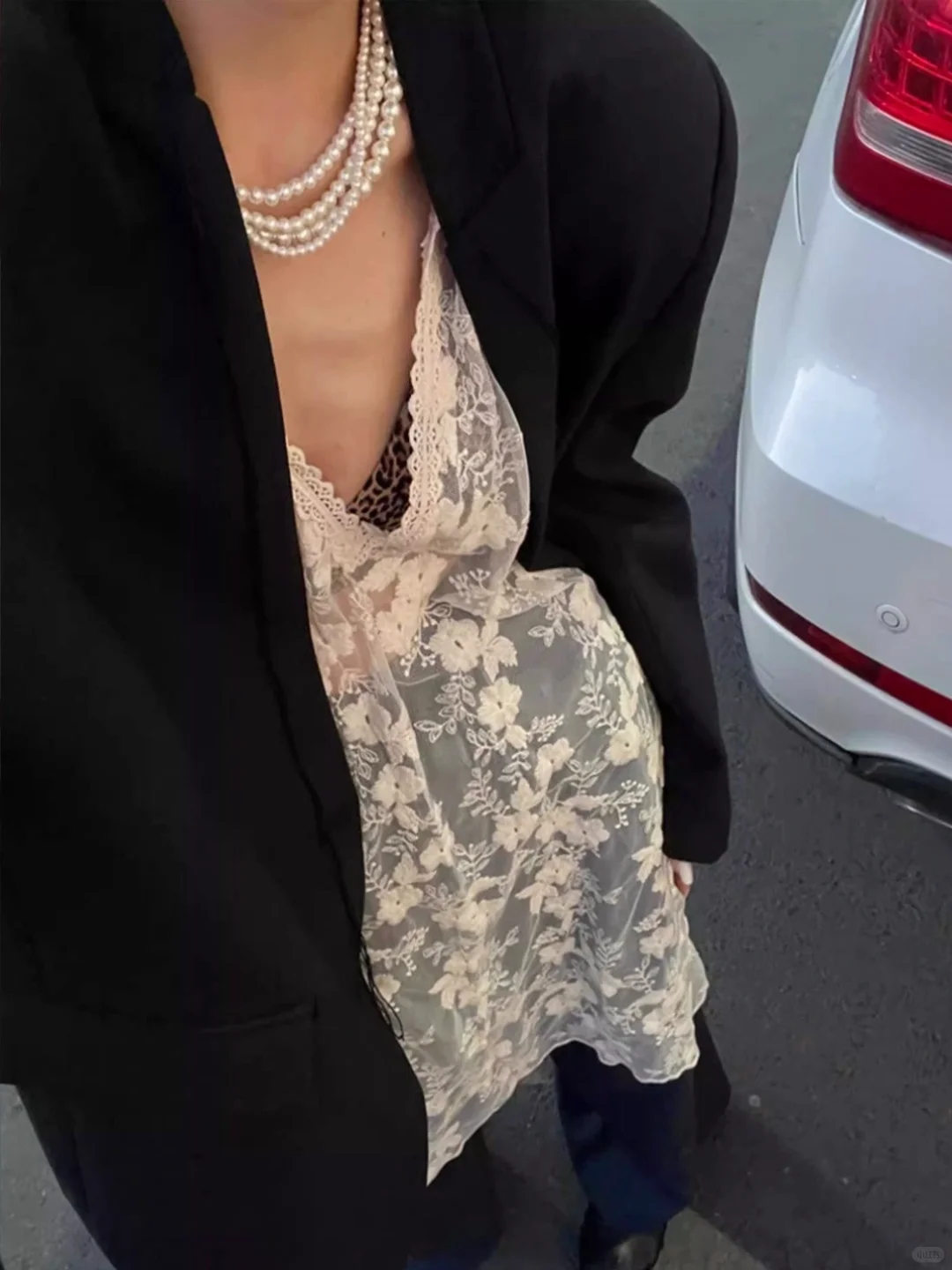 OOTD｜韩系西服叠穿内蕾丝穿搭，温柔又知性～