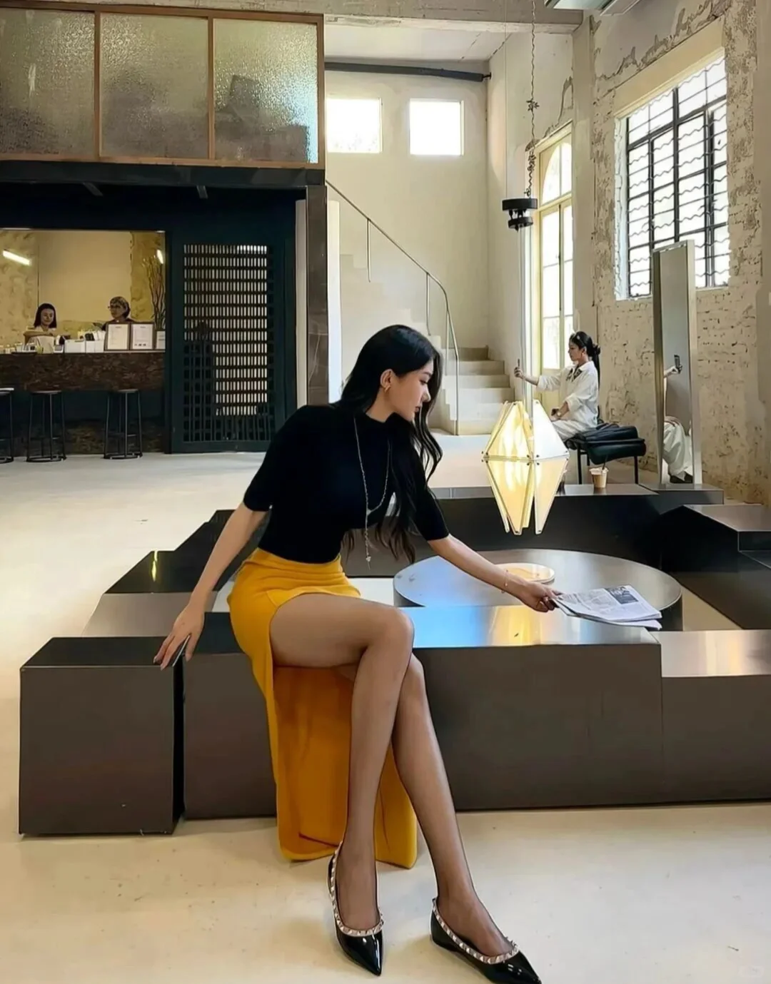 腿子要溢出屏幕了！