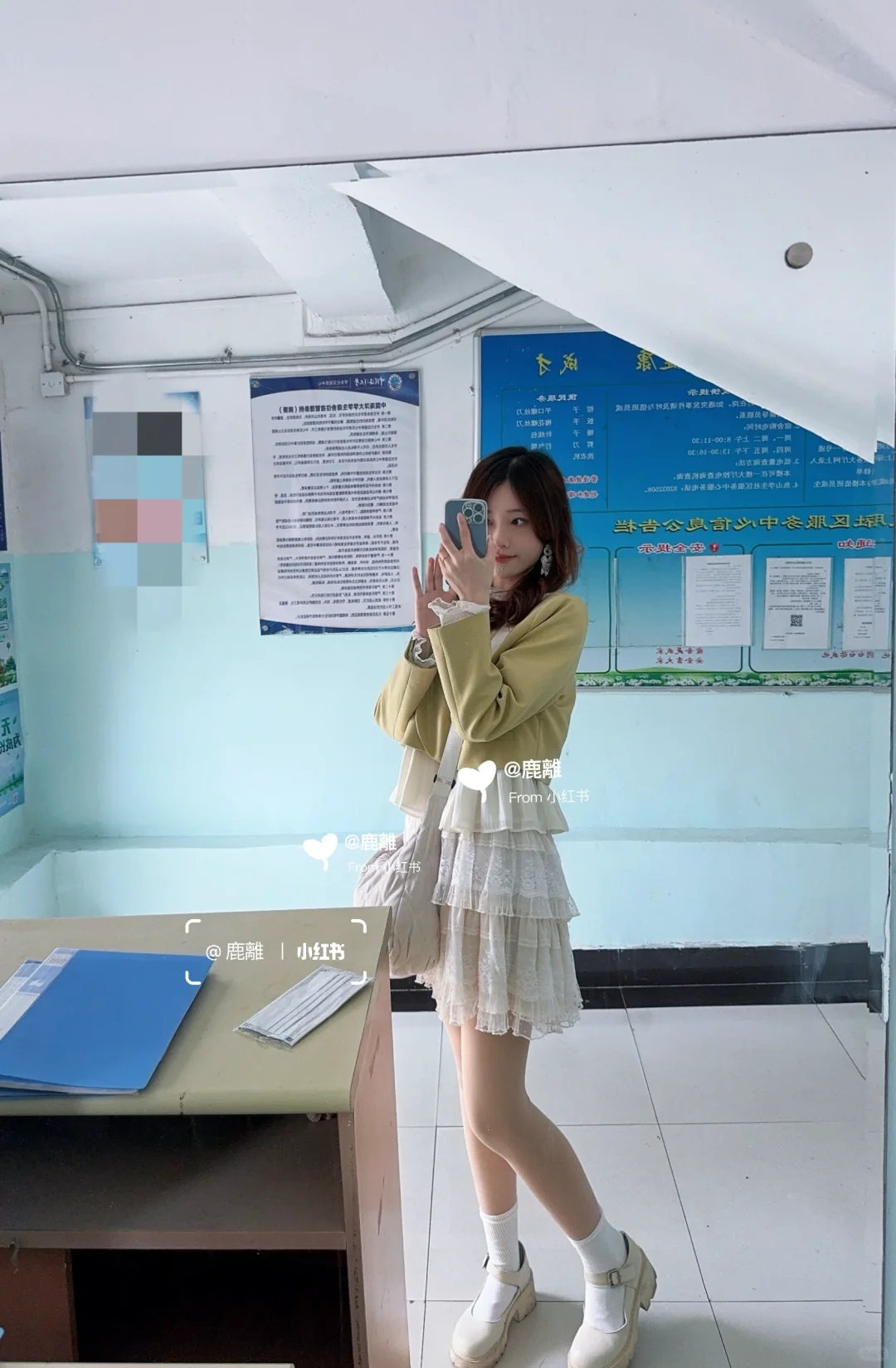 167cm 92斤女生对镜拍