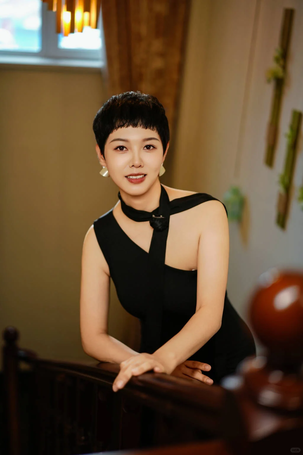 她在镜头里闪闪发光～