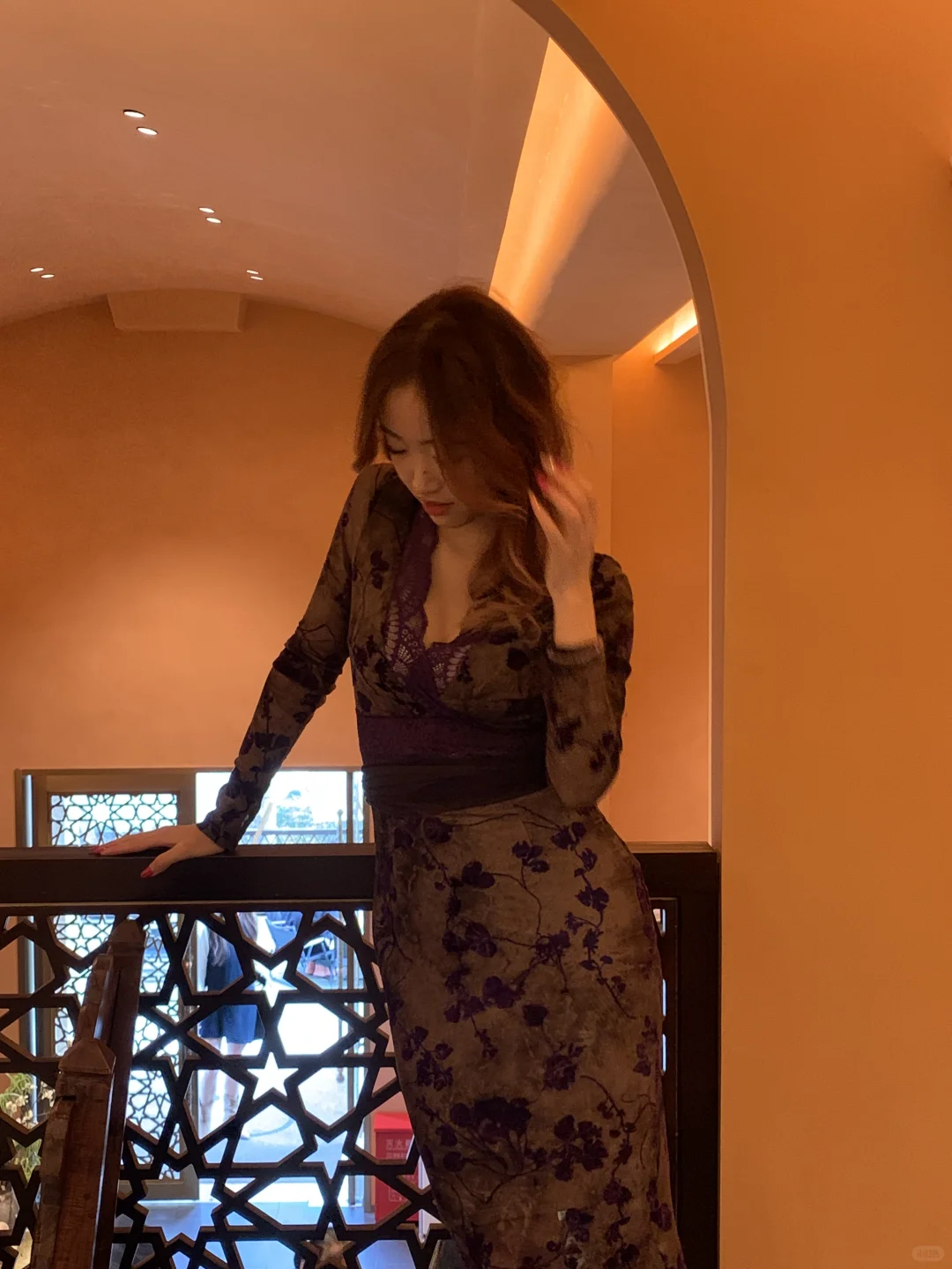 存一些女人味拍照姿势