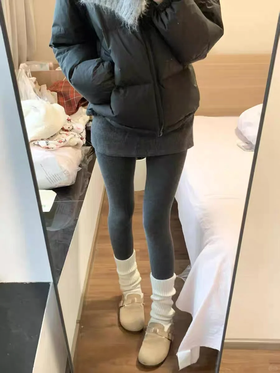 灰色打底裤才是冬天的单品