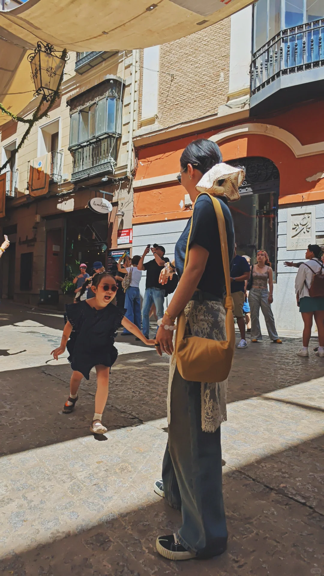 阳光很暖 电量很满 完全没有晒黑焦虑☀️