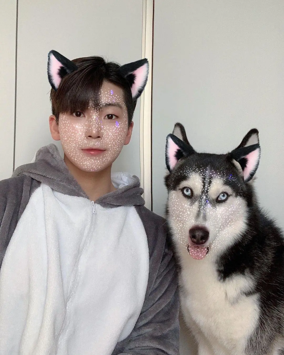 韩国模特：金贤宇