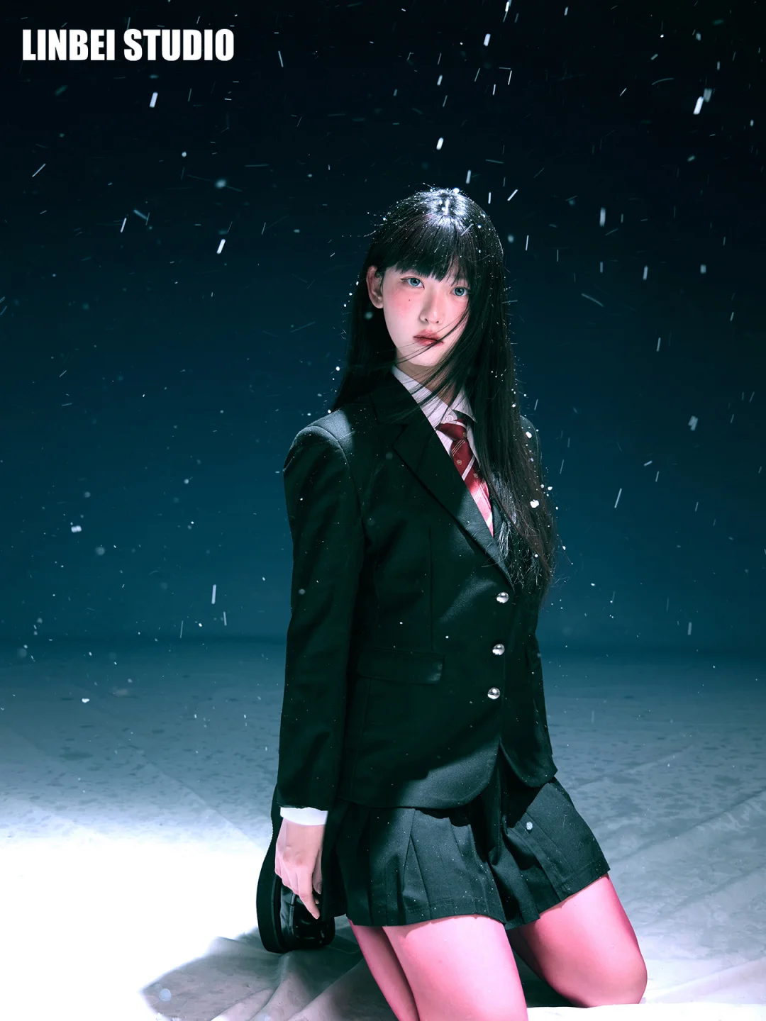 日系雪景写真｜蓝调雪境里的制服少女🩸