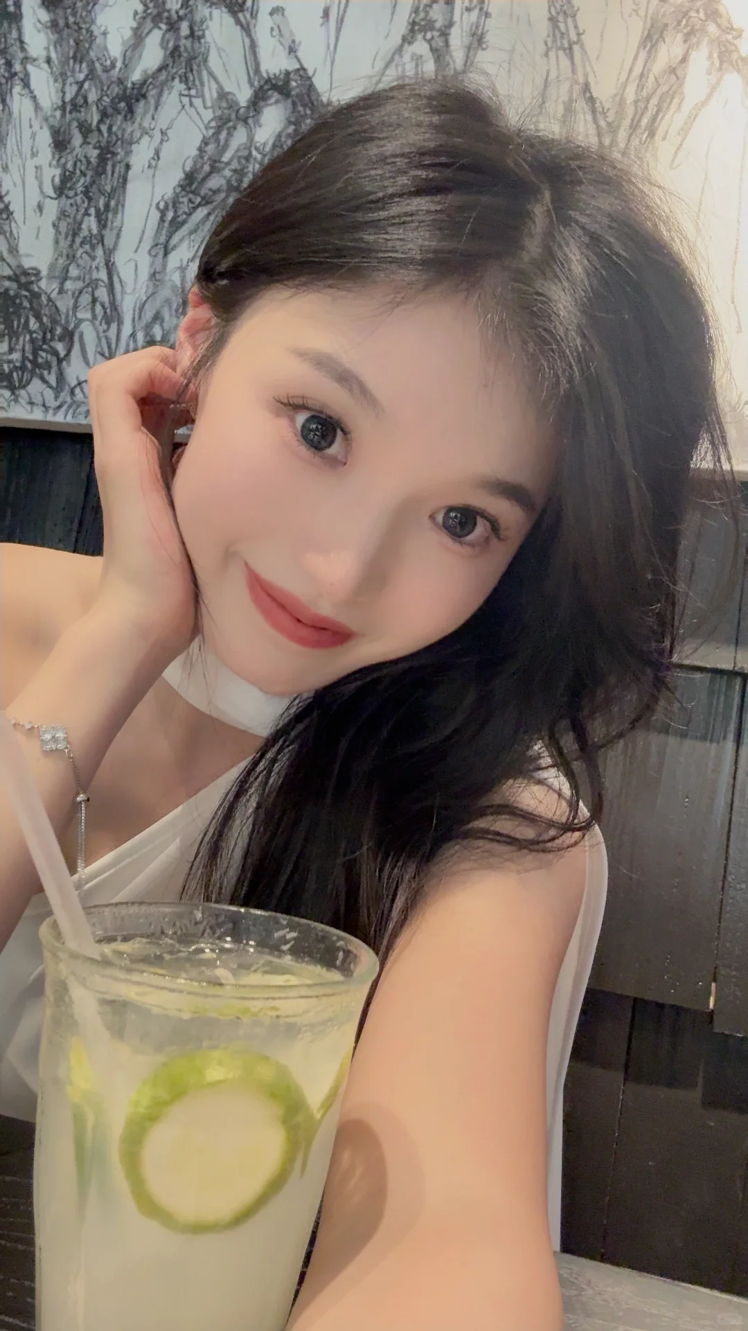 和她一起一定很好玩