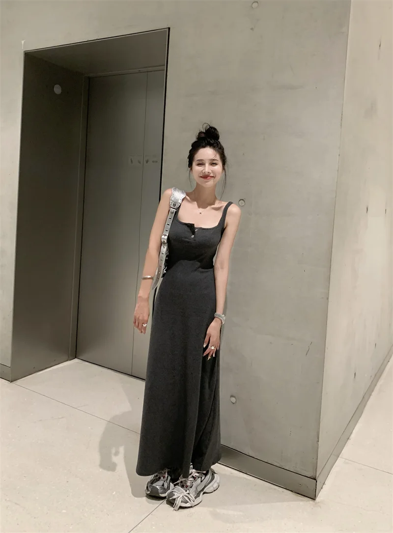 超级显身材的针织连衣裙！