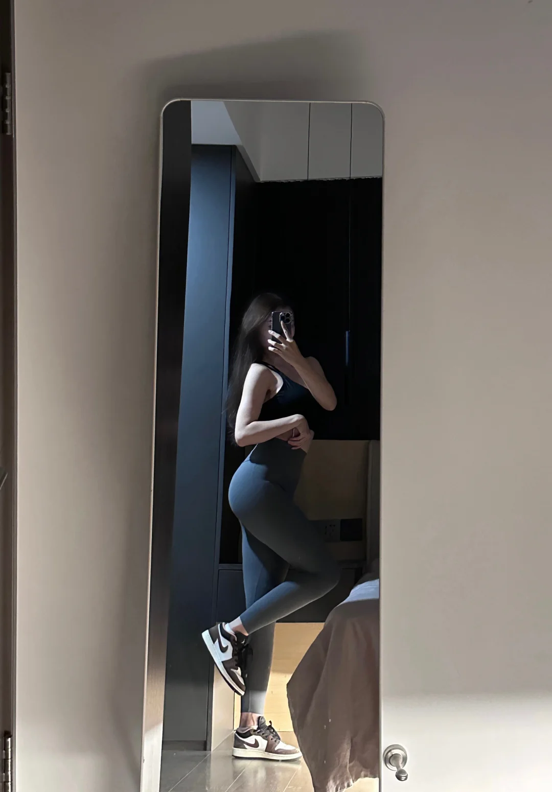 被这条瑜伽裤彻底征服的女人！！