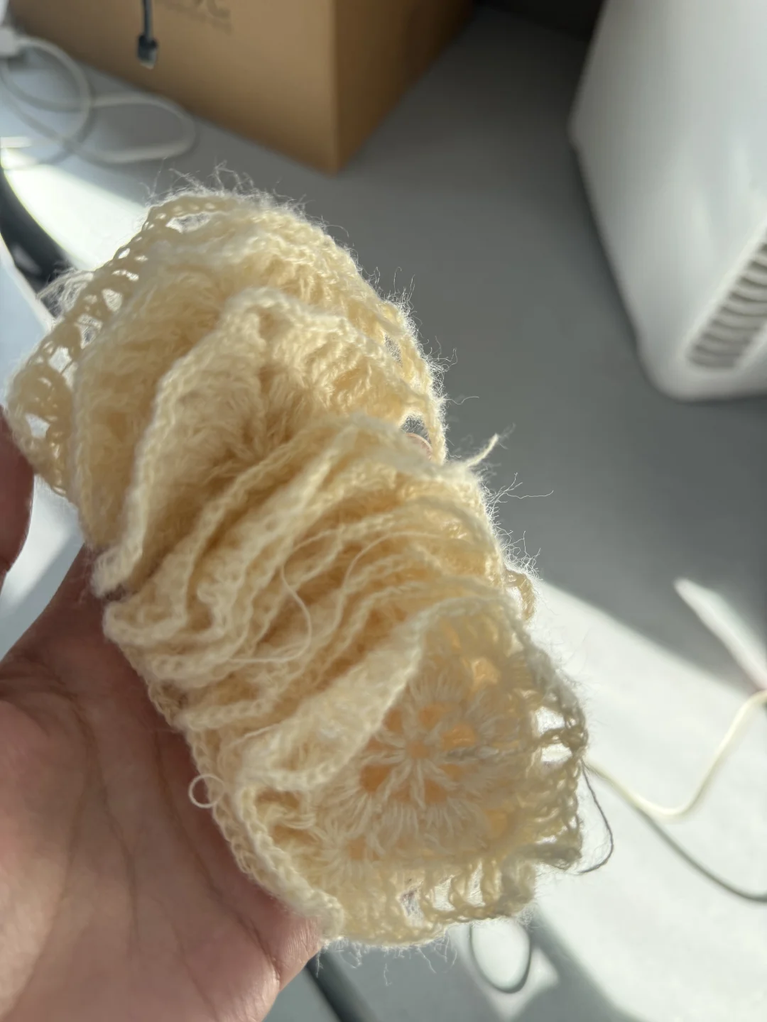 钩针蕾丝帽大功告成