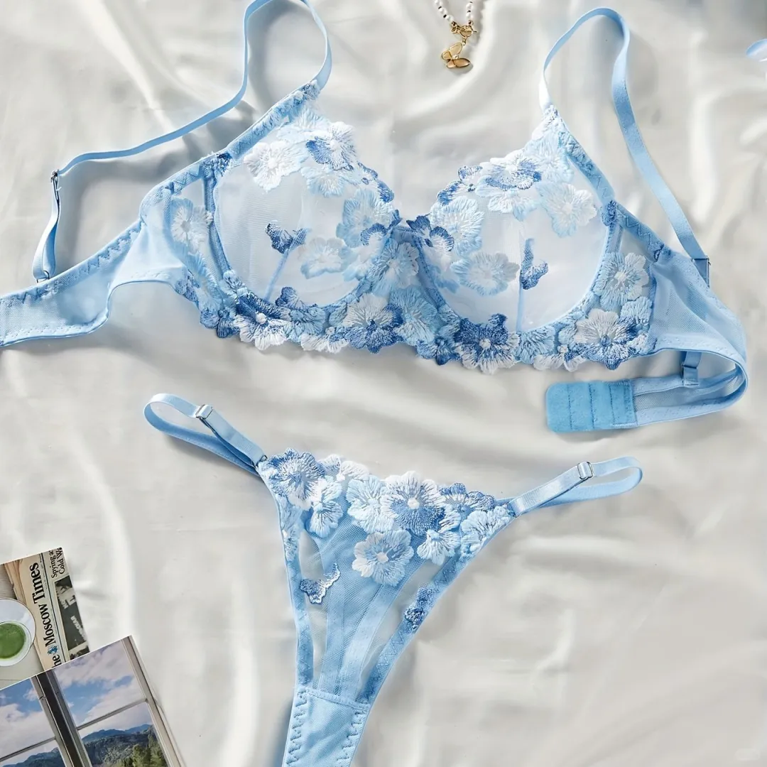 蓝色系的绣球花胸衣～