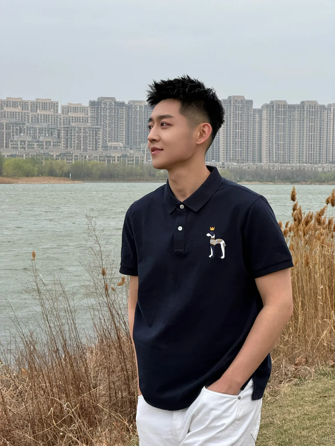 可以没有爱情 但不能没有少年感