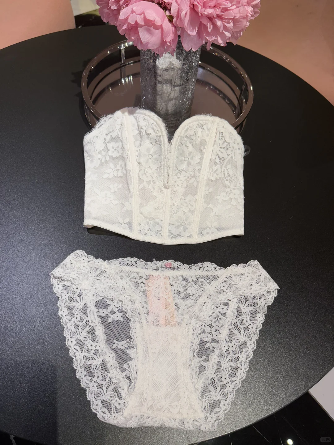 维密又出爆款鱼骨胸衣啦