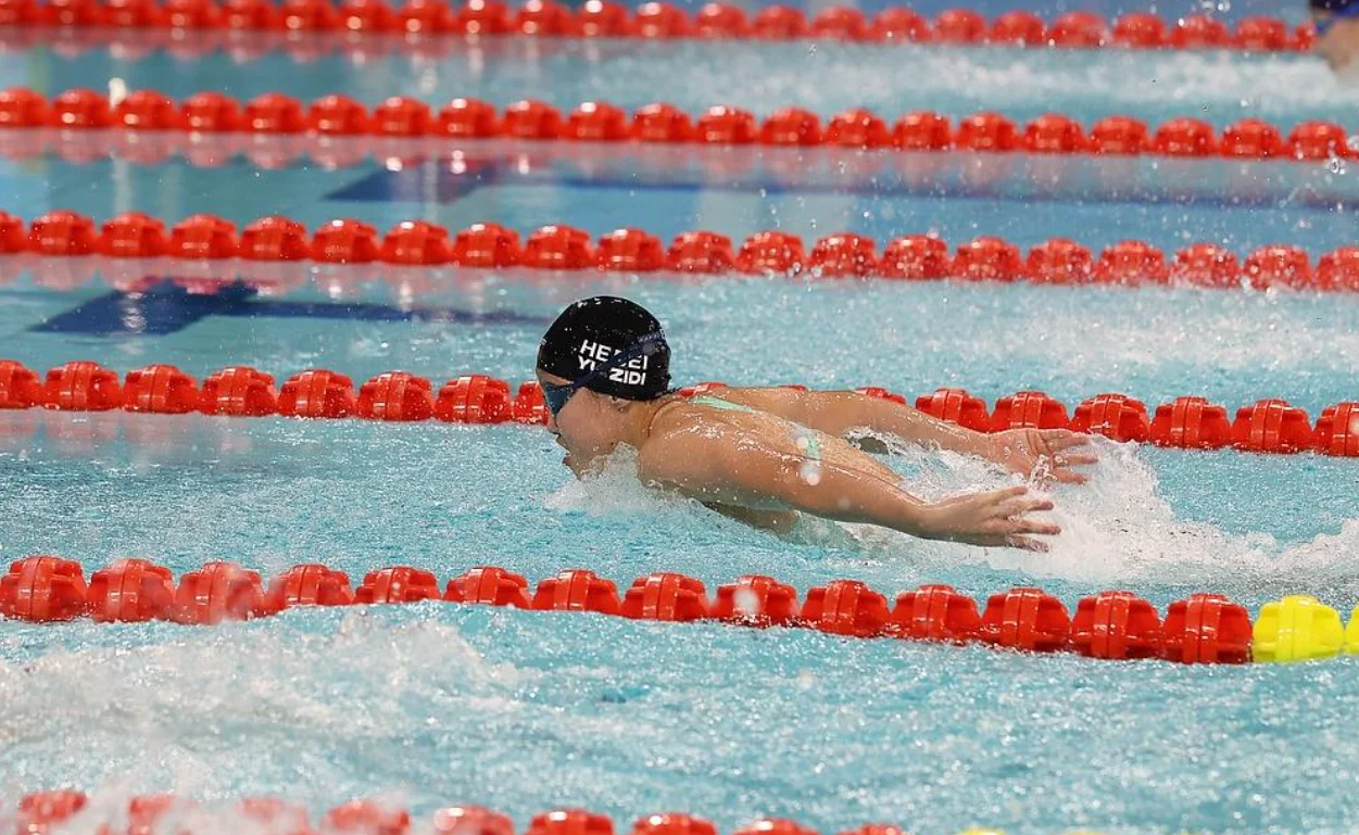 13岁于子迪比当年叶诗文更令欧美泳坛恐慌