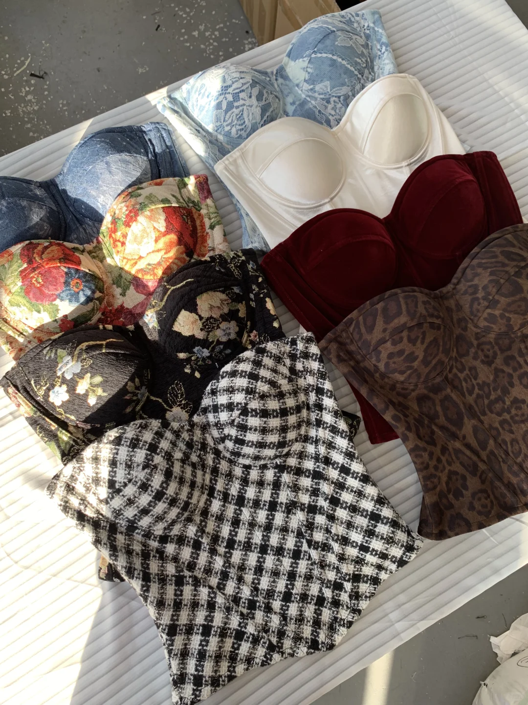 合集｜秋冬也能穿的鱼骨胸衣，精致百搭款‼️