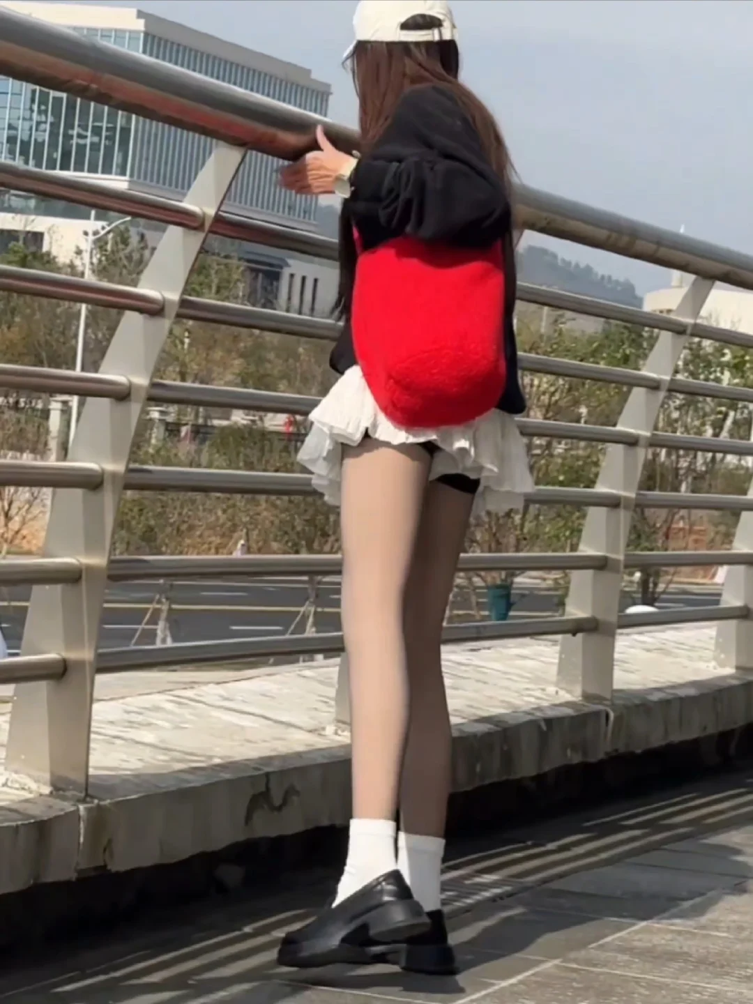 沉溺美腿无法自拔惹