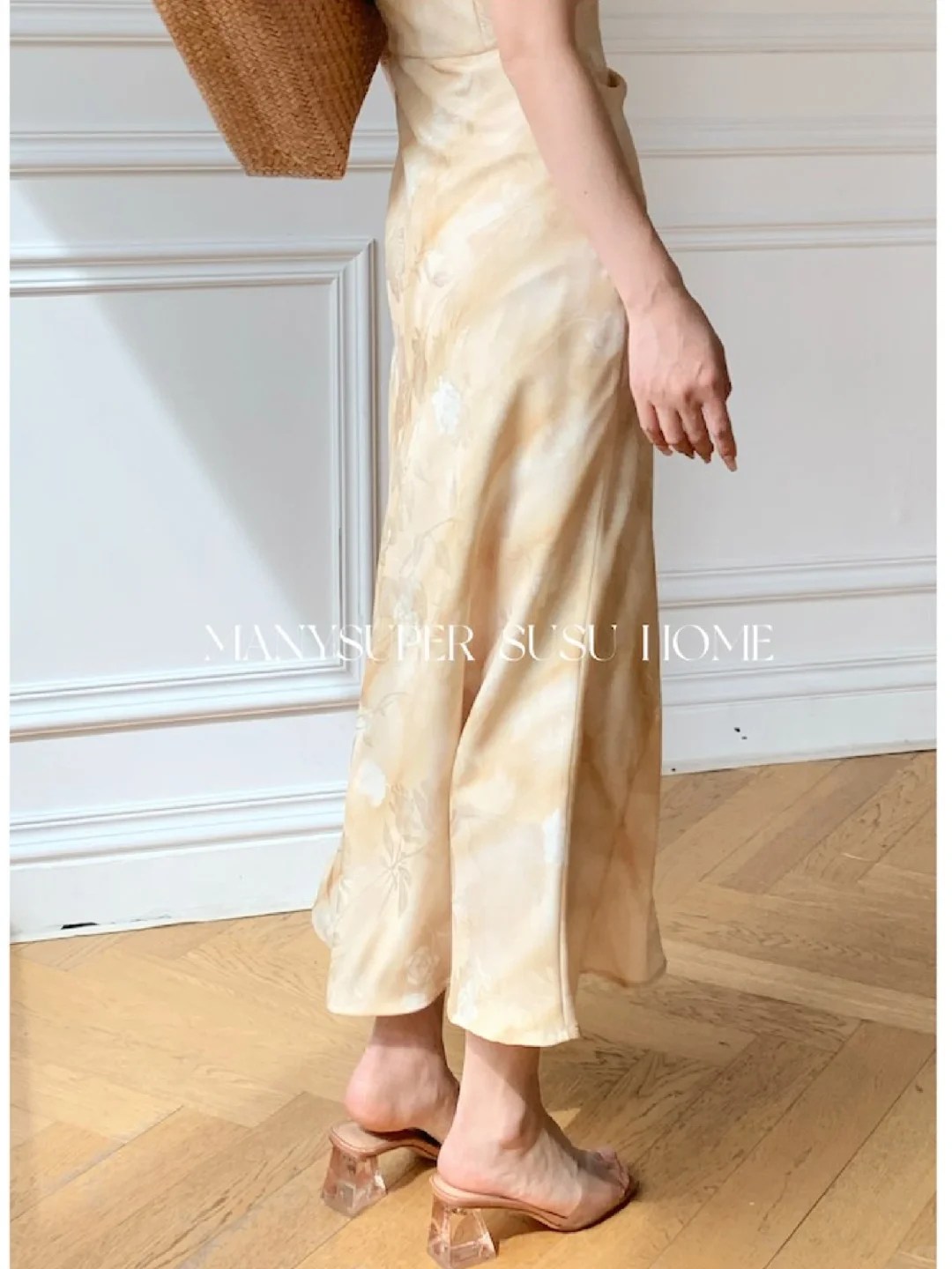 感觉到了一种优雅的女人气息