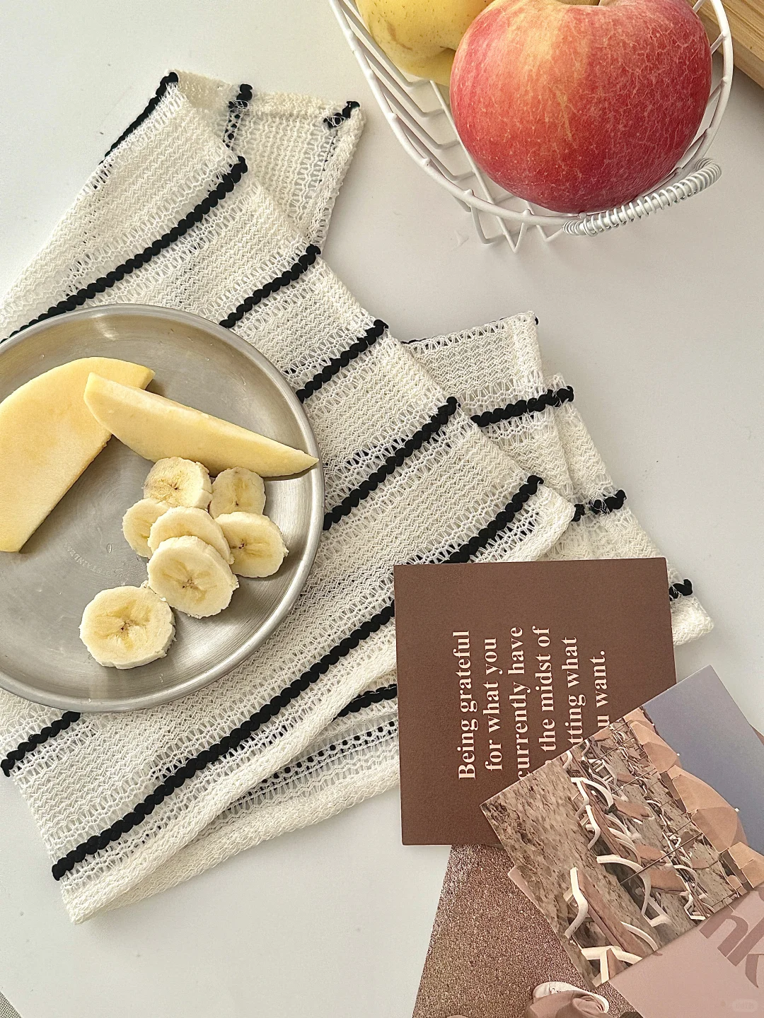 小眼睛不到百，还要坚持吗？｜22岁新人博主