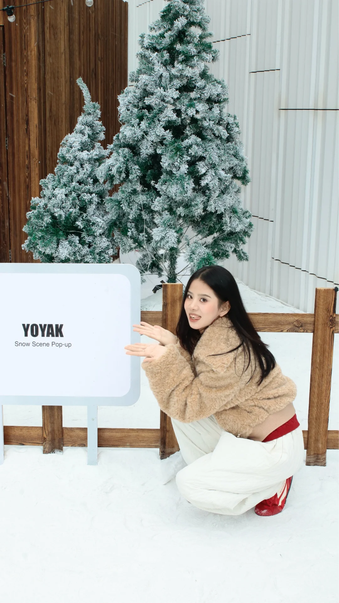 到底是谁在穿skk 家这件毛毛外套！！