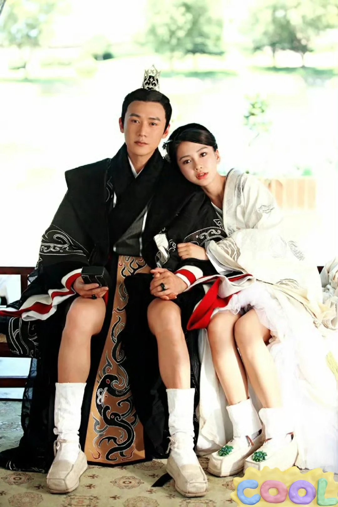 夏天拍古装真的好好笑