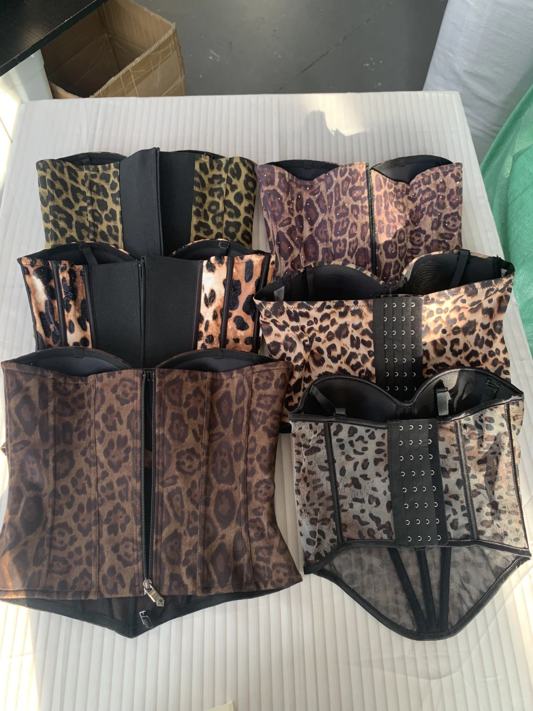 豹纹系列｜辣到爆的鱼骨胸衣，秋冬也能穿‼️