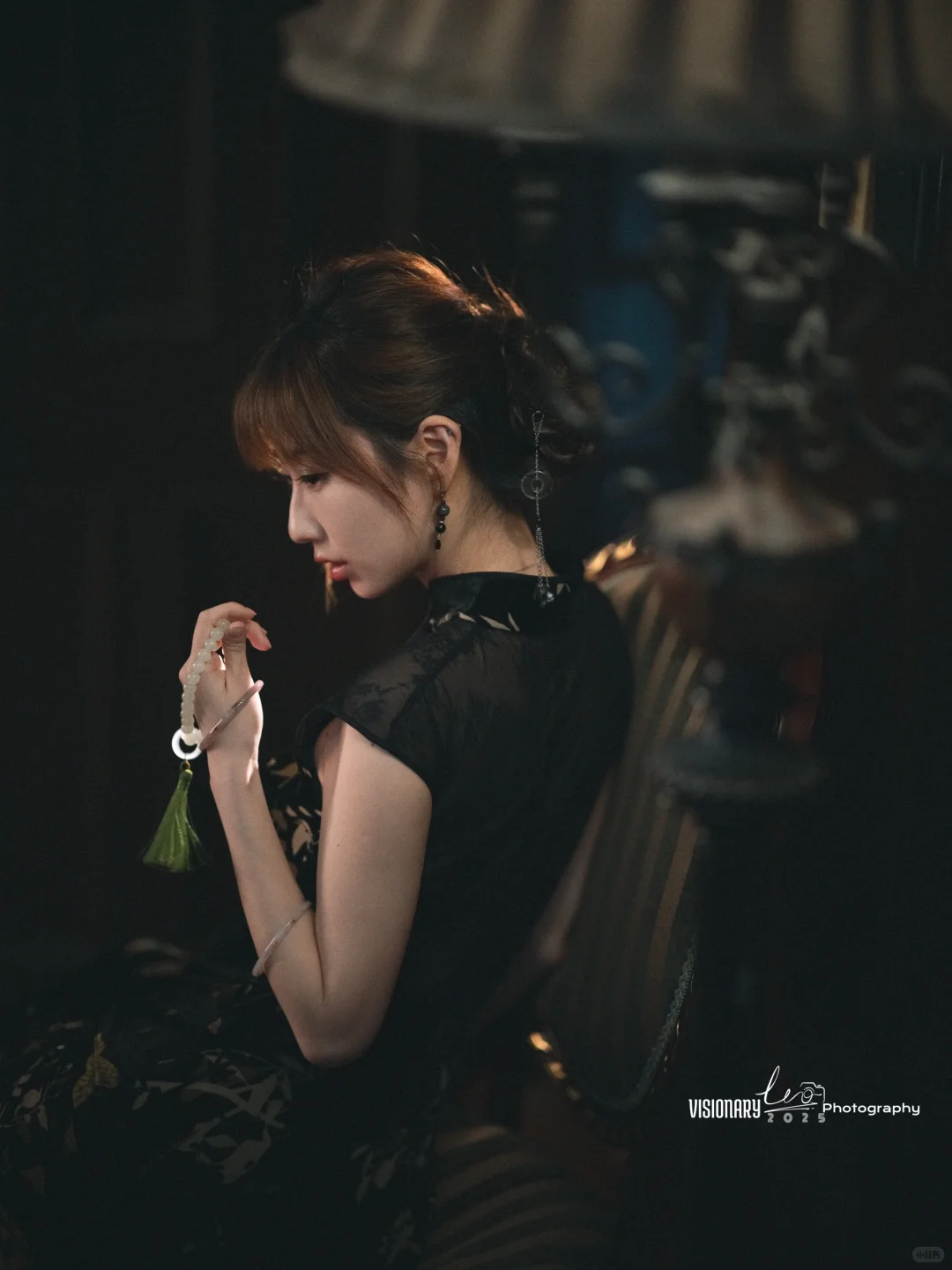 暗夜绮梦，旗袍女子的优雅时光🥀