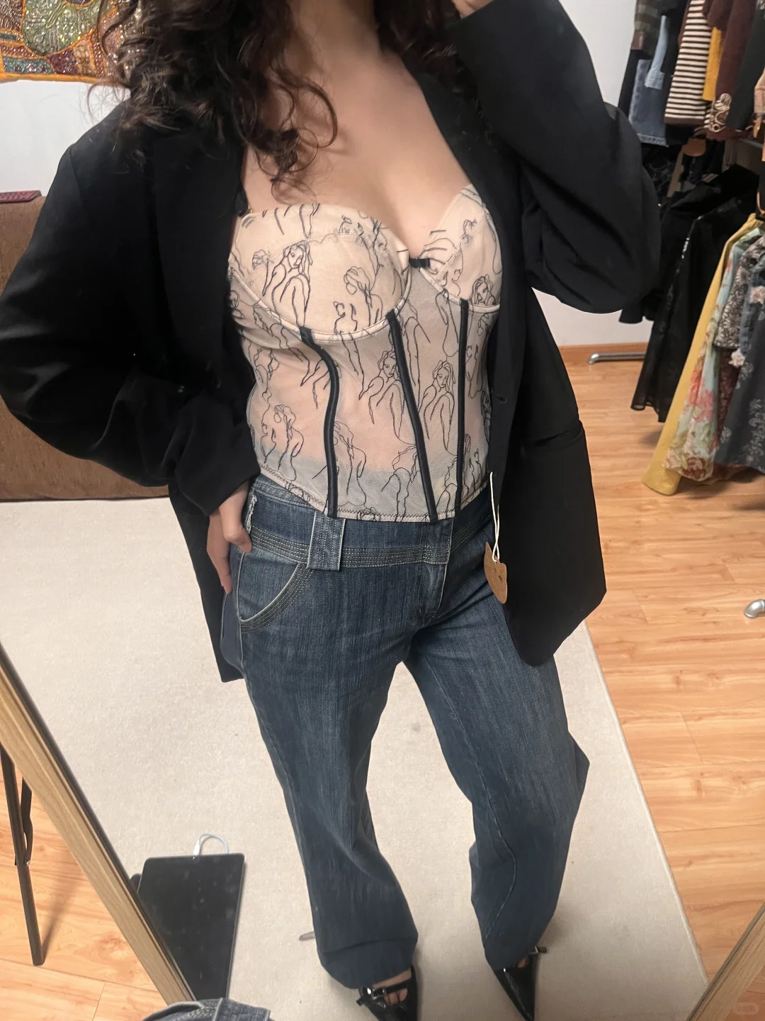吹爆这件鱼骨胸衣💥搭配小西装绝了