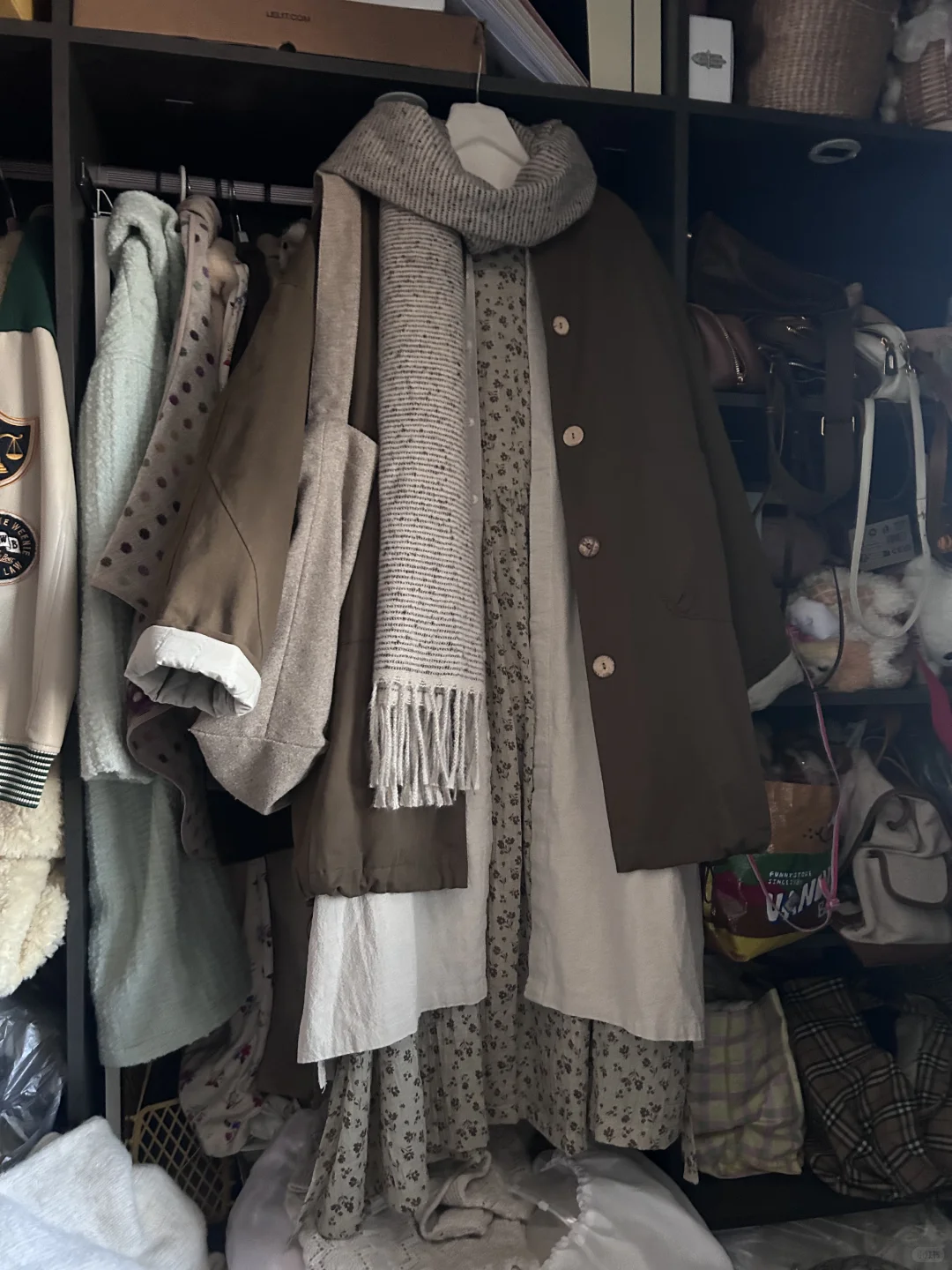 温暖平和的女作家…