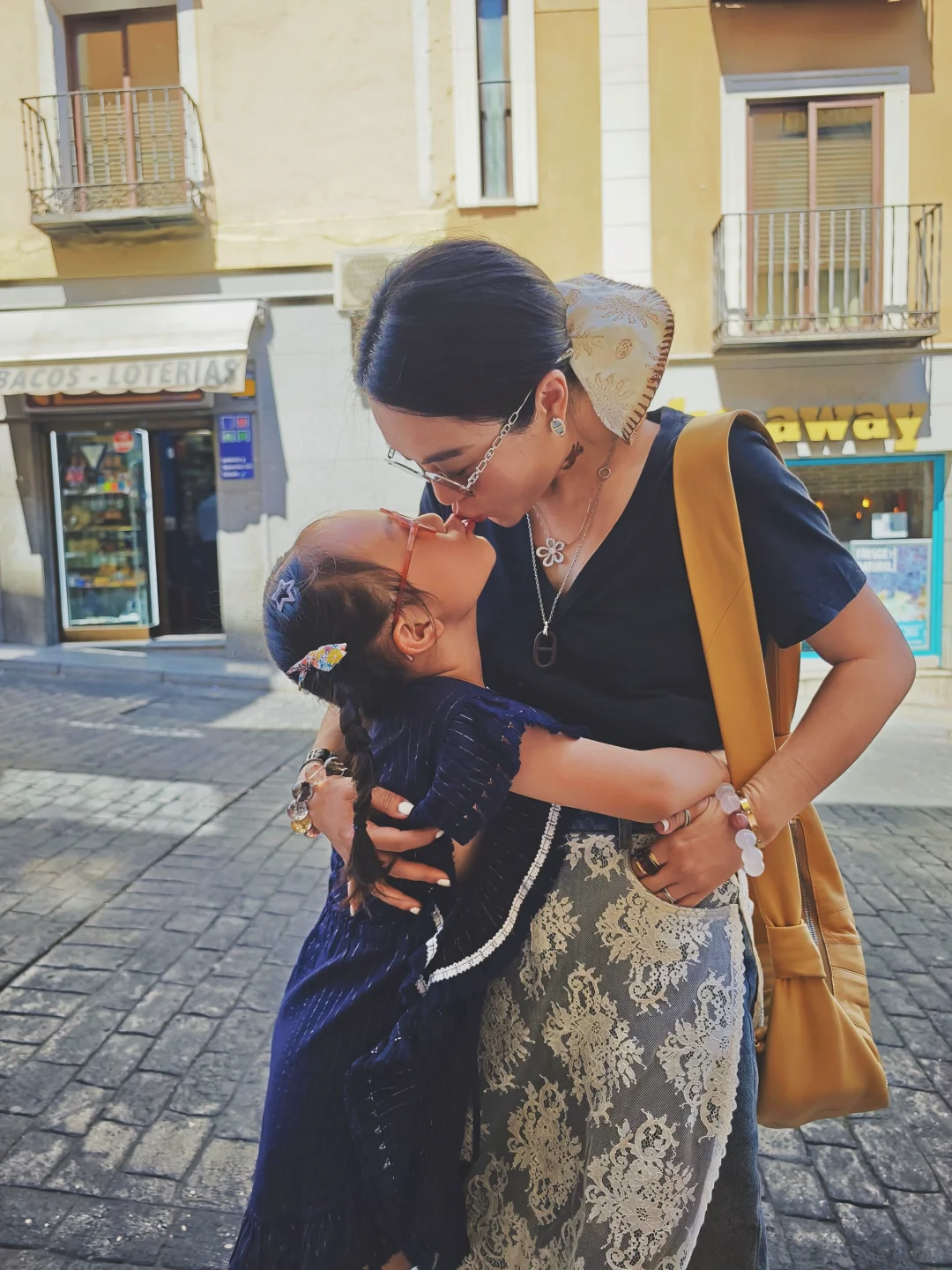 阳光很暖 电量很满 完全没有晒黑焦虑☀️