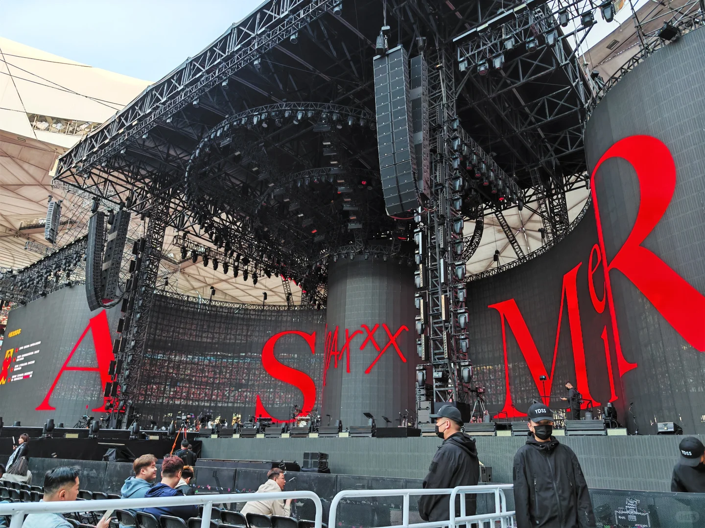 台东尤物，等待你的表演