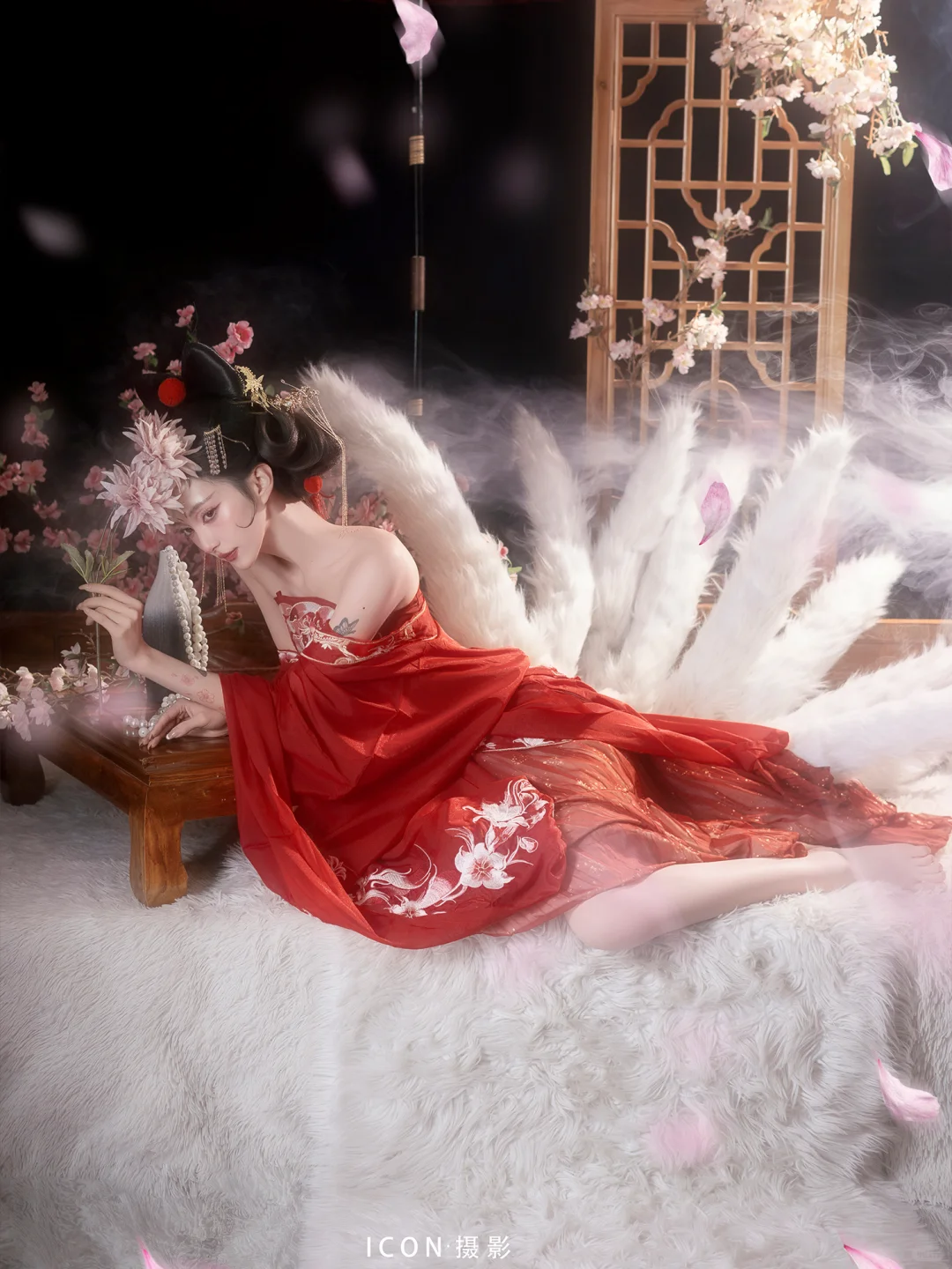 哎哟～这是哪家的小狐狸🦊下凡了呀❓美到窒息