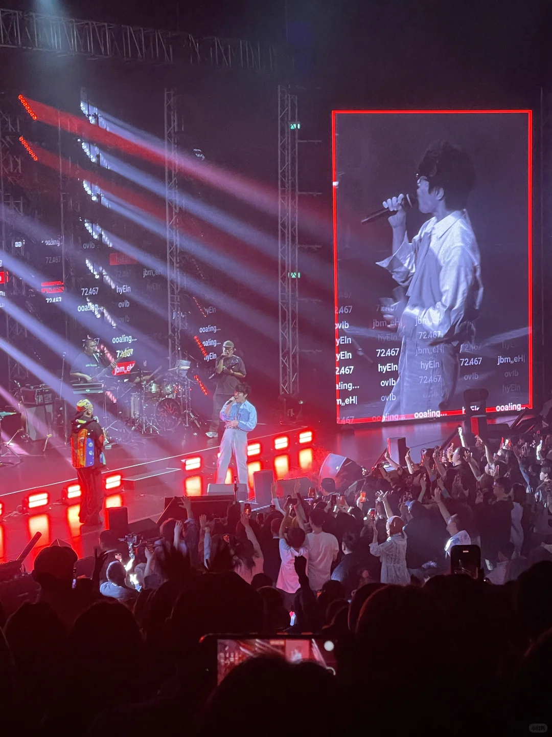 仲 欲 过 度 的 碎 片